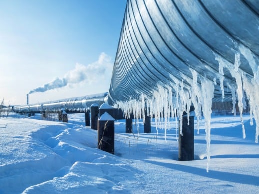 Icicles on gas pipeline
